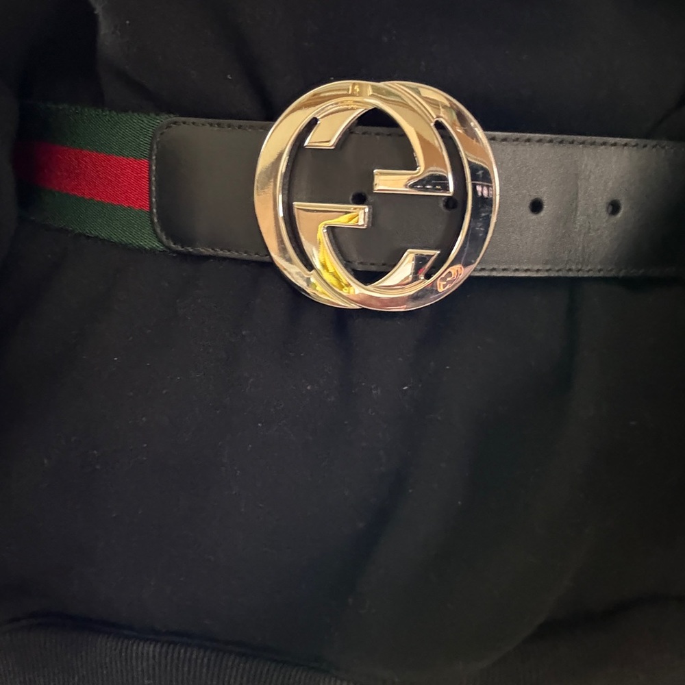 Gucci Green and Red Belt with Silver Buckle - Picture 2 of 8